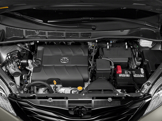 2014 Toyota Sienna LE 7 Passenger