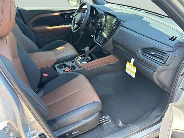 2025 Subaru FORESTER Touring