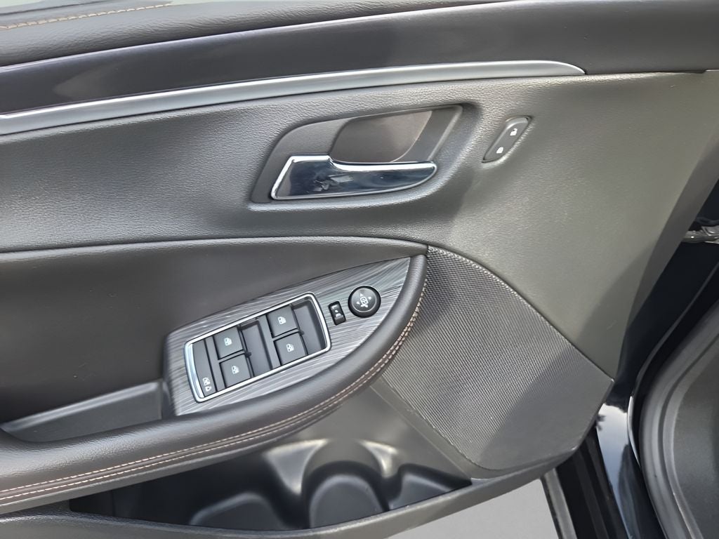 2017 Chevrolet Impala LT 1LT