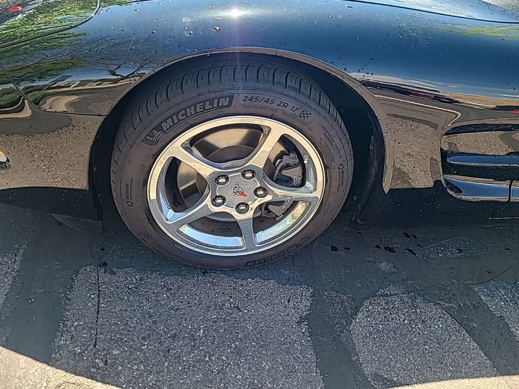 2003 Chevrolet Corvette Base