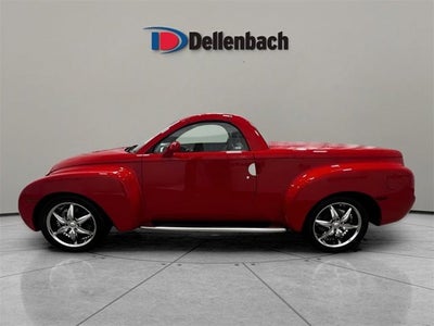 2005 Chevrolet SSR Base