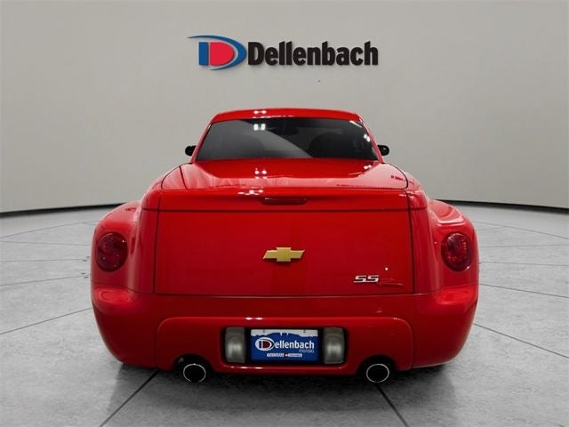 2005 Chevrolet SSR Base