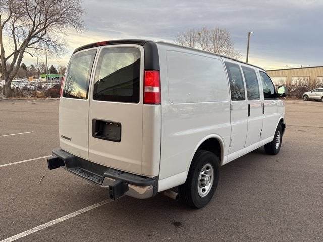2024 Chevrolet Express 2500 Work Van Cargo