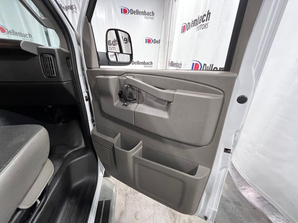 2024 GMC Savana 2500 Work Van