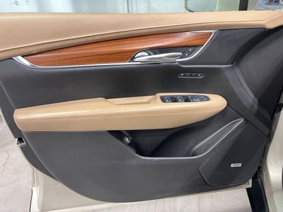 2017 Cadillac XT5 Platinum