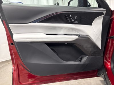 2024 Cadillac LYRIQ Sport