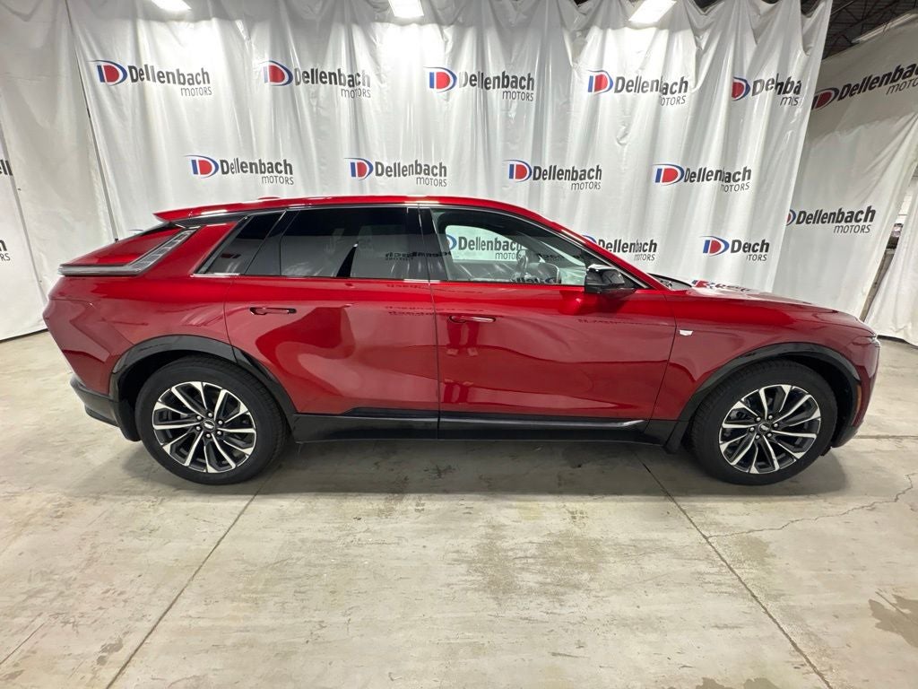 2024 Cadillac LYRIQ Sport