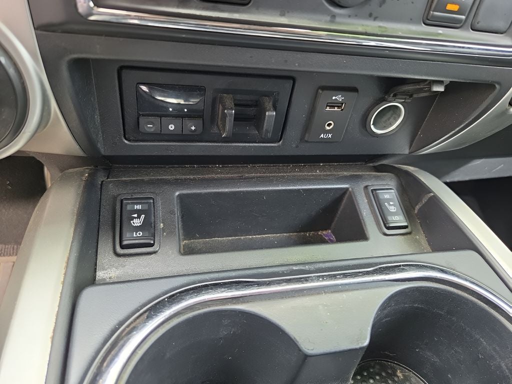 2018 Nissan Titan SV