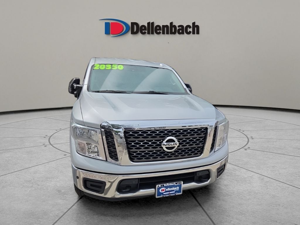 2018 Nissan Titan SV