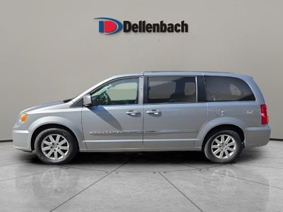 2015 Chrysler Town & Country Touring