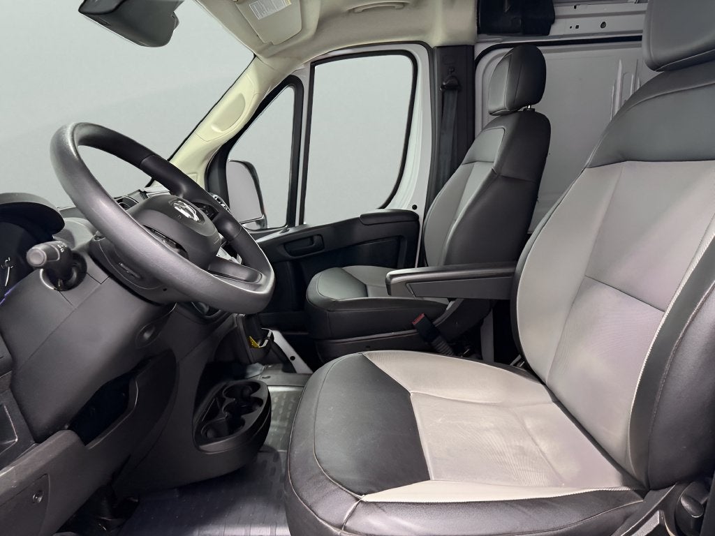2025 RAM ProMaster 2500 Base 136 WB
