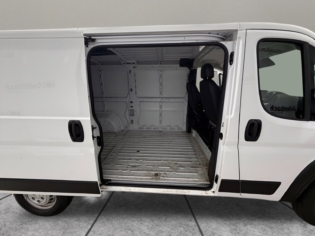 2025 RAM ProMaster 2500 Base 136 WB