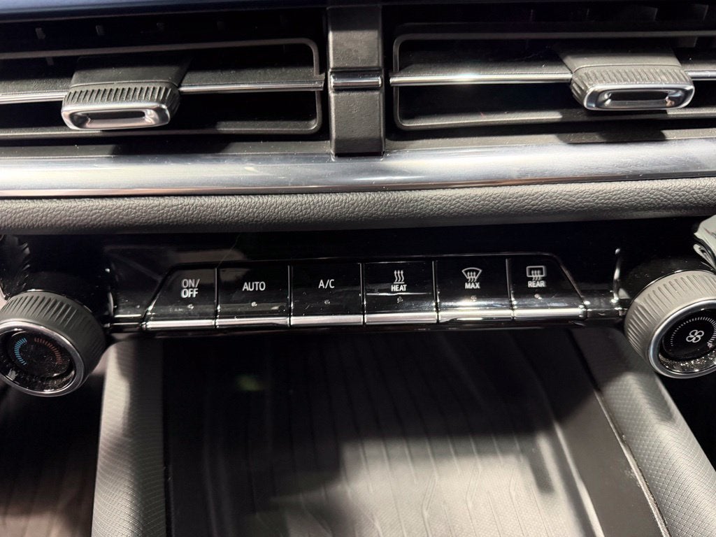 2024 Chevrolet Equinox EV LT
