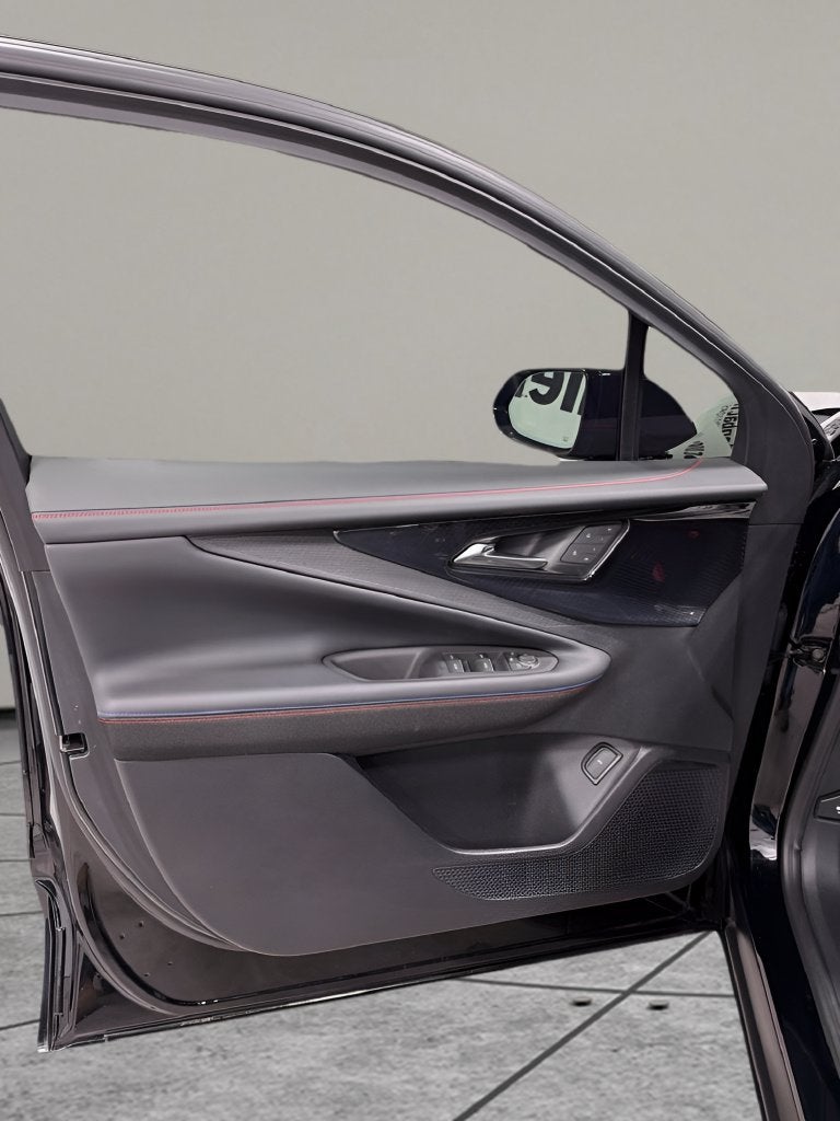 2024 Chevrolet Equinox EV Launch Edition - Photo 10