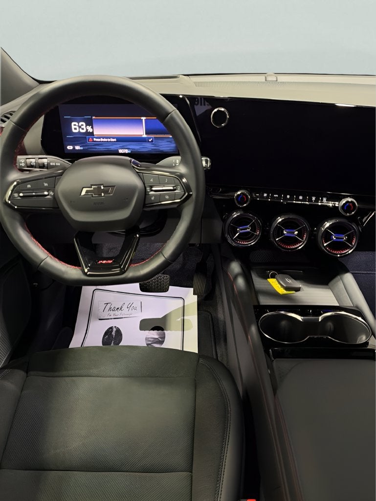 2024 Chevrolet Equinox EV Launch Edition - Photo 12