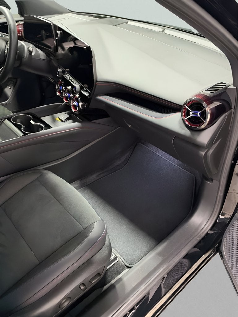 2024 Chevrolet Equinox EV Launch Edition - Photo 15