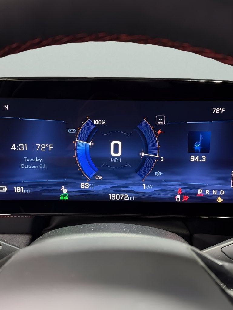 2024 Chevrolet Equinox EV Launch Edition - Photo 16