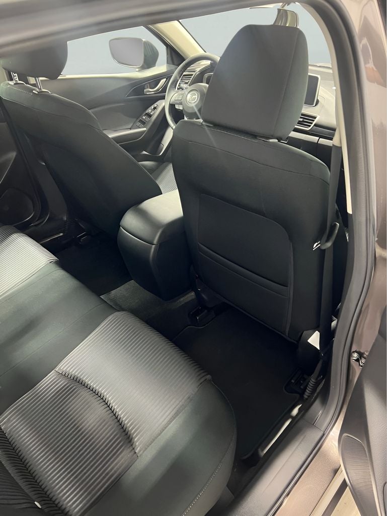 2015 Mazda Mazda3 i Touring