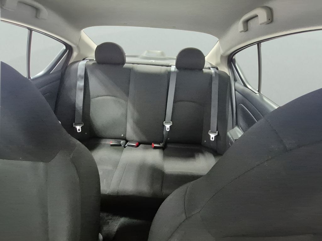 2016 Nissan Versa 1.6 S
