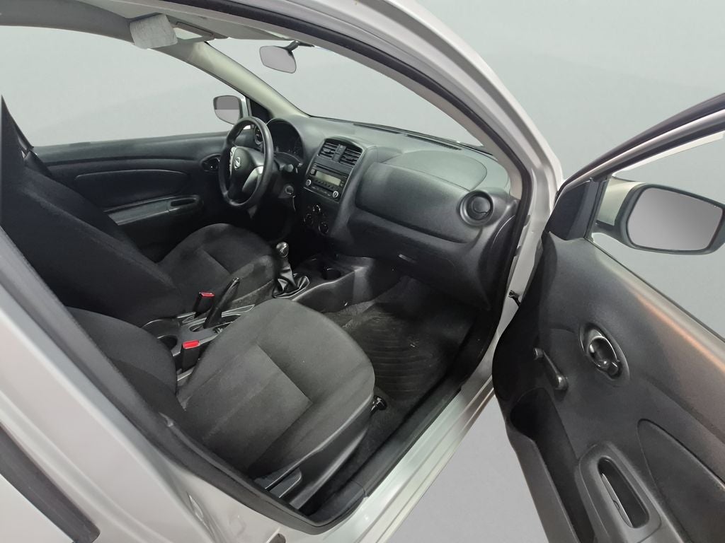 2016 Nissan Versa 1.6 S