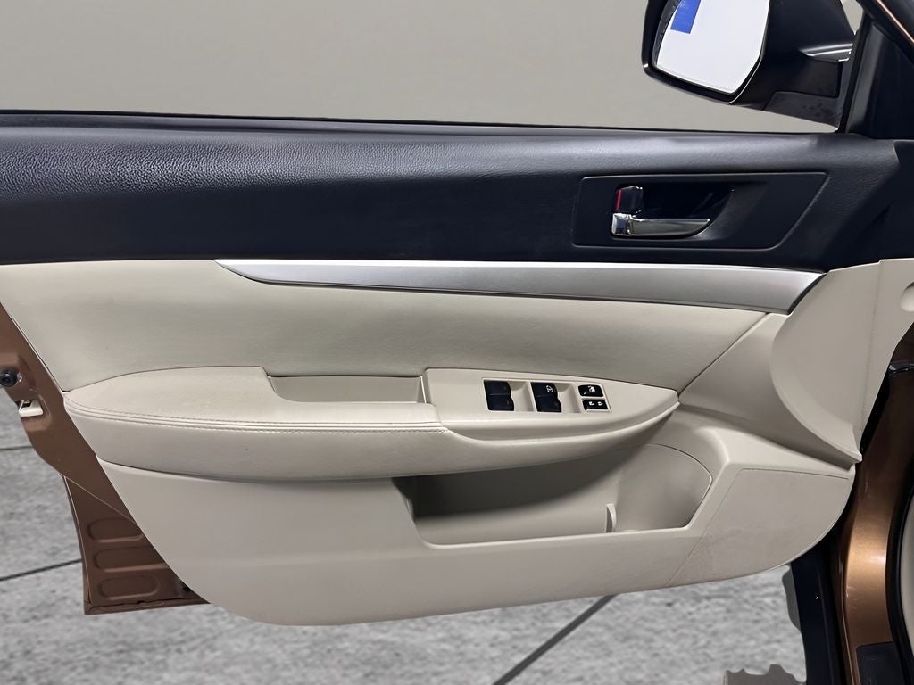 2012 Subaru Outback 2.5i Premium