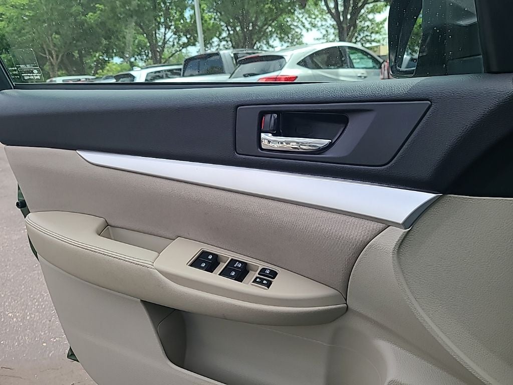 2013 Subaru Outback 2.5i Premium