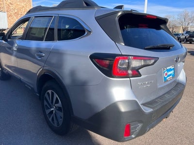 2022 Subaru Outback Premium