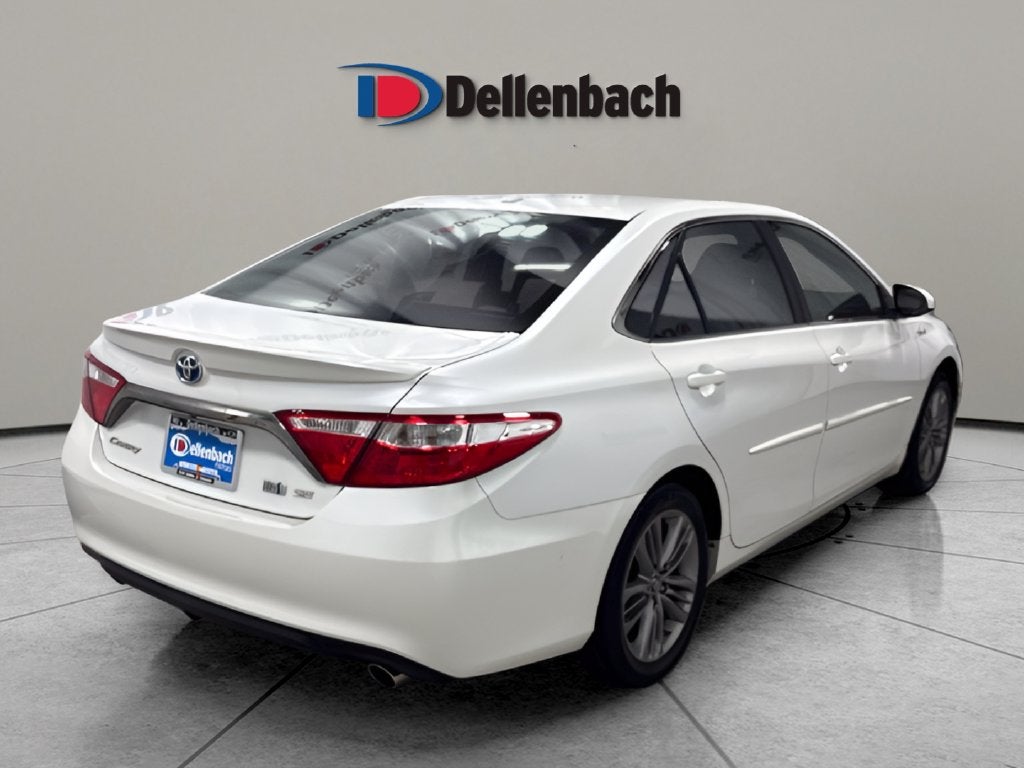 2016 Toyota Camry Hybrid SE