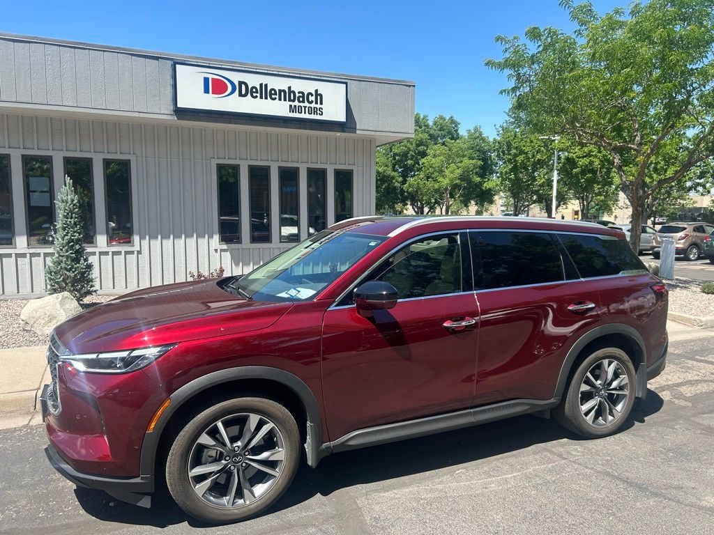 2025 INFINITI QX60 LUXE