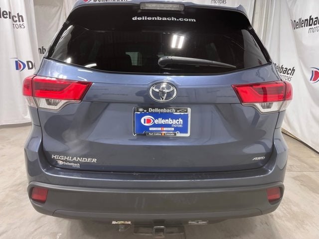 2019 Toyota Highlander LE