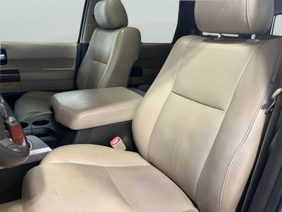 2011 Toyota Sequoia Platinum