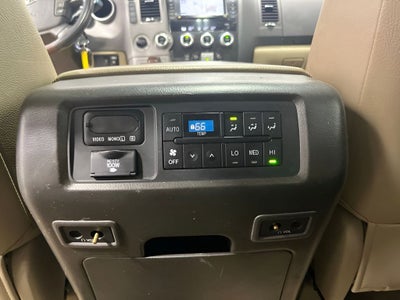 2011 Toyota Sequoia Platinum
