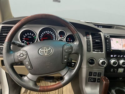 2011 Toyota Sequoia Platinum