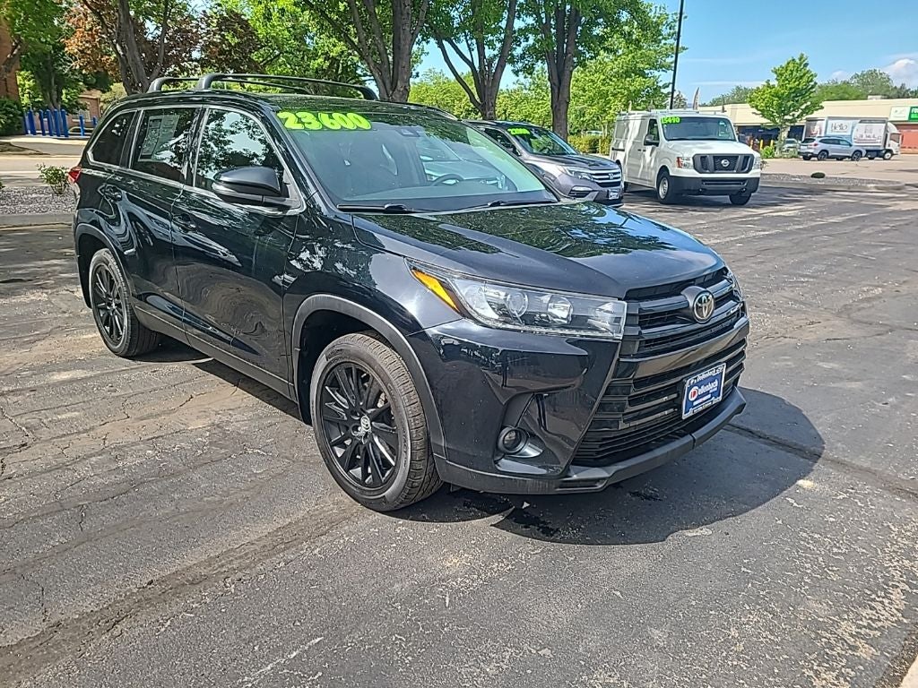 2019 Toyota Highlander SE