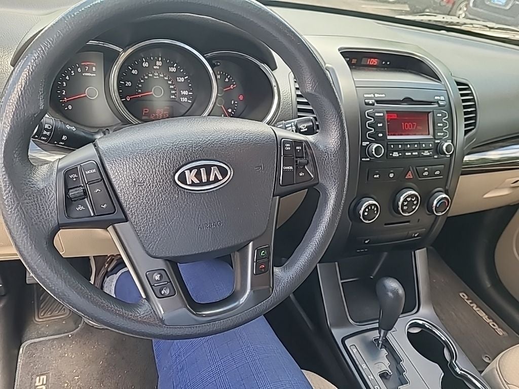 2011 Kia Sorento LX