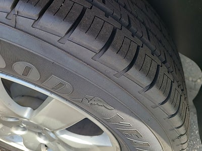 2011 Kia Sorento LX