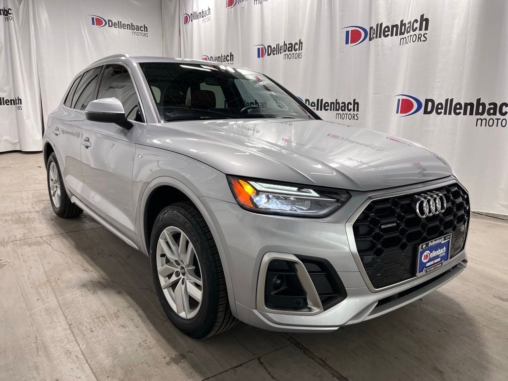 2022 Audi Q5 45 S line Premium quattro