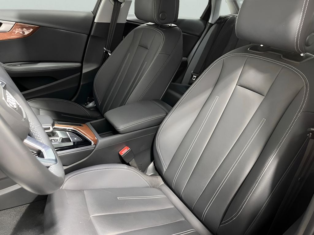 2022 Audi A4 40 Premium Plus quattro
