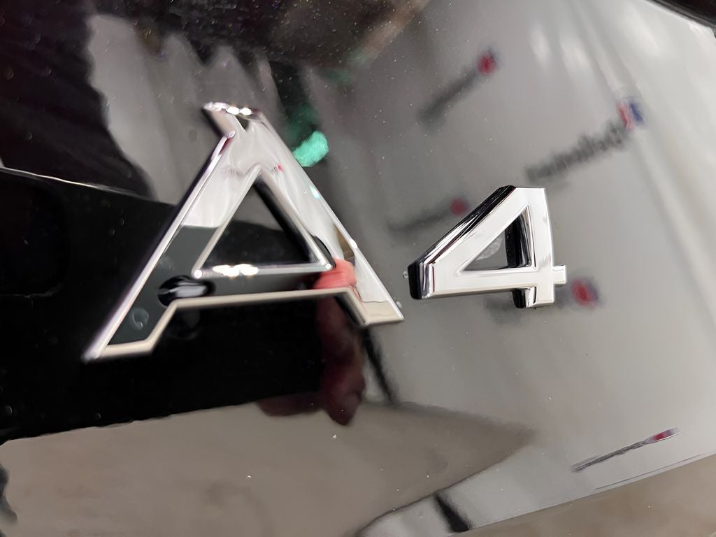 2022 Audi A4 40 Premium Plus quattro